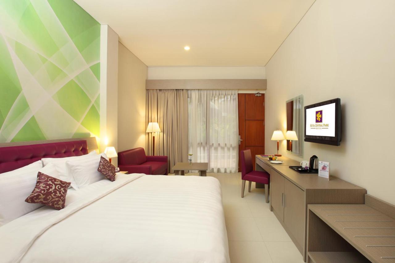 Kuta Central Park Hotel Eksteriør billede